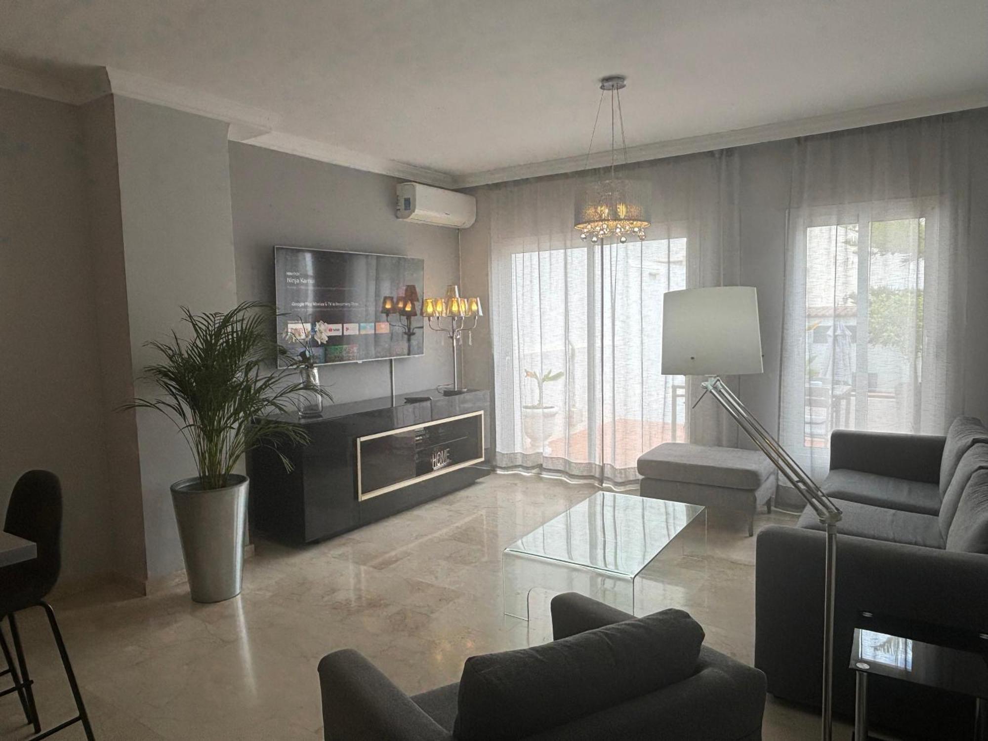 Hotel Abril Nerja Extérieur photo
